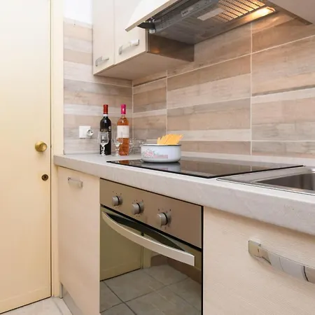 Apartment Gardagate - Prais